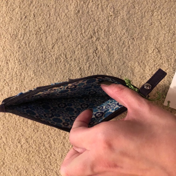 Vera Bradley Blue Lagoon Card keeper - Picture 3 of 4